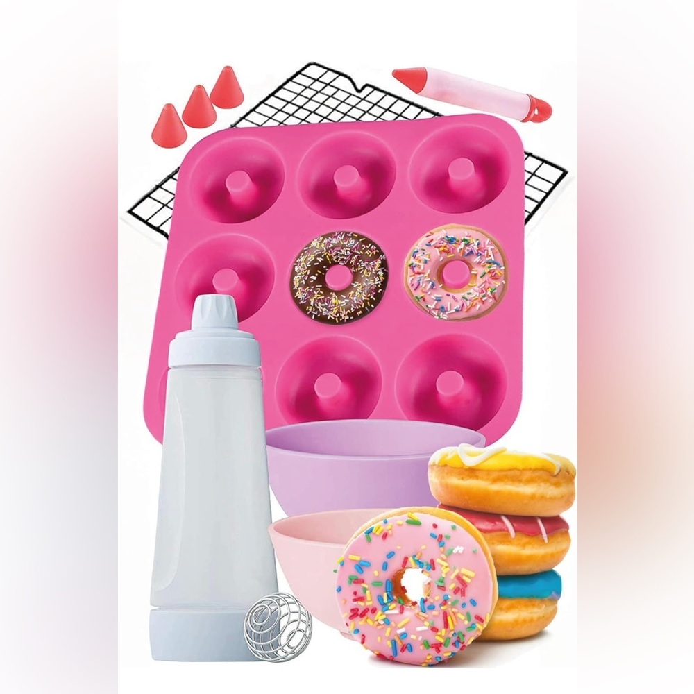 NEW Dippin Donutz Nonstick Silicone Donut Pan Deluxe baking and‎ decorating kit